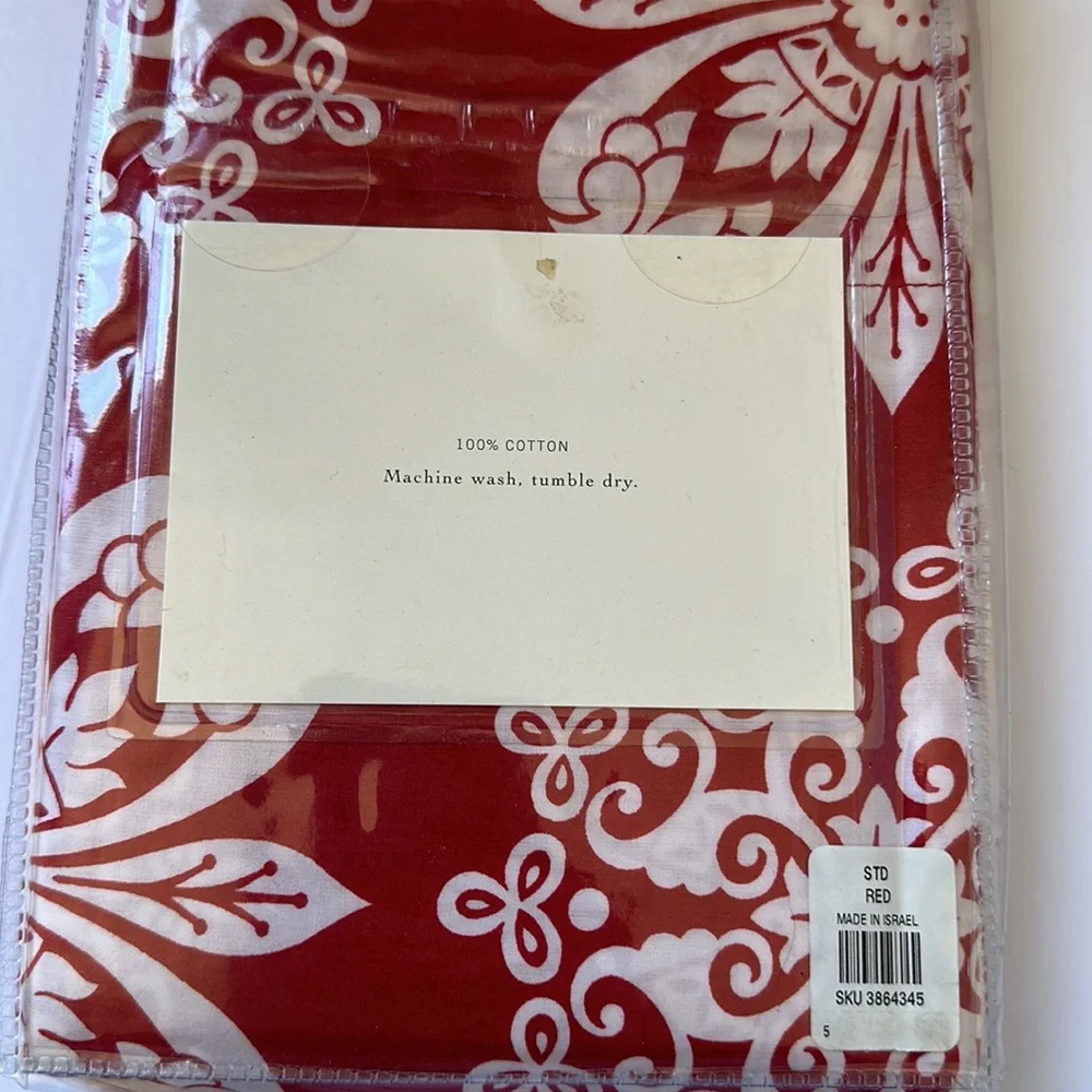 Pottery Barn Emilina twin duvet with standard sham